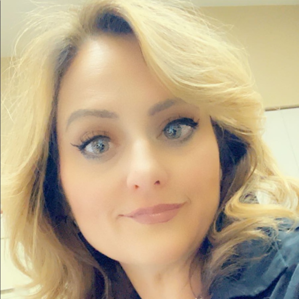 Meet your Posher, Tonya
